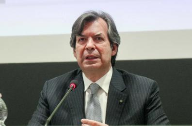Intesa Sanpaolo, Messina “Fare di più per crescita. Maggiore rispetto per banche”
