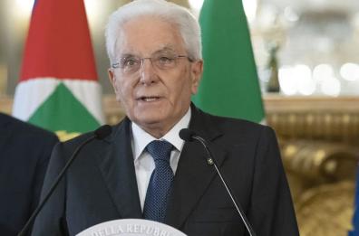 Mattarella “Il Mediterraneo torni crocevia di dialogo e di pace” Mattarella “Il Mediterraneo torni crocevia di dialogo e di pace”