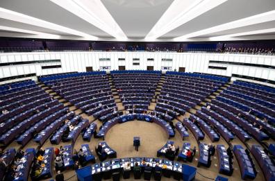 Dal Parlamento Ue via libera definitivo allo stop alle importazioni di gas russo