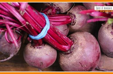 Sorsi di Benessere - Un hummus di barbabietole e legumi