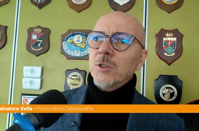 Usura e incendi, Vella "Una parrucchiera a capo di una banda a Gela"