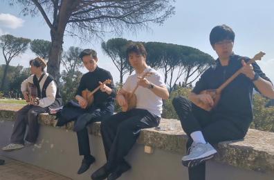 Il Kazakistan celebra il Nauryz, oltre 300 studenti all’ambasciata a Roma Il Kazakistan celebra il Nauryz, oltre 300 studenti all’ambasciata a Roma