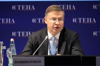 Dombrovskis: "Avanti con tutto supporto possibile all'Ucraina"