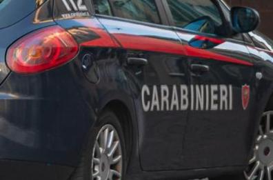 Brescia, donna accoltellata al collo dal marito: &egrave; in gravi condizioni