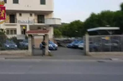 Vieste, arrestati 7 esponenti del clan Perna: il video dell'operazione