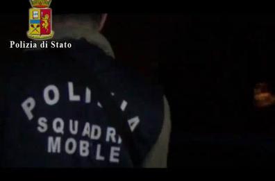 Taranto, maxi blitz contro la Scu, 23 custodie cautelari e 27 indagati per mafia:  presi anche vertici della «cupola»