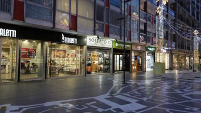 Bari, grandi marchi e moda low cost sfrattano i negozi storici da via Sparano