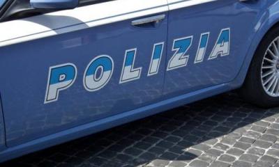 Bari, aggred&igrave; passanti con forcone e martello e lanciando oggetti dal balcone: condannato