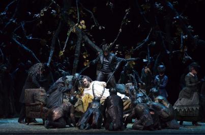 Bari, al Petruzzelli va in scena il Falstaff di Verdi: torna lo spettacolo che incant&ograve; il pubblico nel 2013