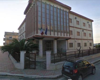 Zapponeta, sindaco vieta comizio all'ex assessore - La Gazzetta del  Mezzogiorno