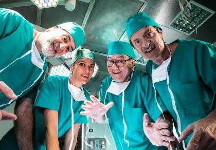 Si Vive Solo Una Volta Dottori In Allegria Per Il Verdone In Salsa Pugliese La Gazzetta Del Mezzogiorno