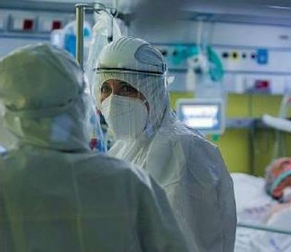 Covid In Puglia 815 Nuovi Casi Ma Con Meno Tamponi 13 Tanti Ancora I Morti 39 Vaccini mila Dosi In 24 Ore La Gazzetta Del Mezzogiorno
