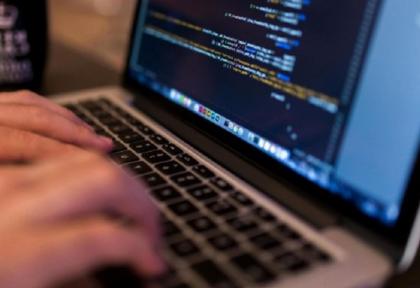 Custodisce E Diffonde Immagini Pedopornografiche Online Arrestato 45enne Tarantino La Gazzetta Del Mezzogiorno