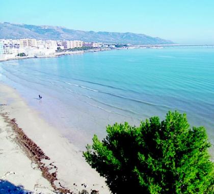 manfredonia donna trovata morta in mare forse stroncata da malore la gazzetta del mezzogiorno