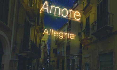 Citta Natale Di Achille.Natale A Bari 2019 Nella Citta Vecchia Un Percorso Di Luci E 12 Parole Verso La Basilica La Gazzetta Del Mezzogiorno