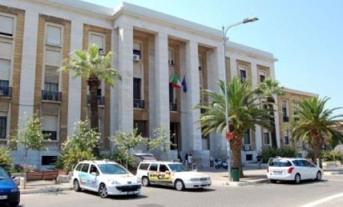 Tutta Una Notte Fra Tre Ospedali Per Un Osso In Gola La Gazzetta Del Mezzogiorno