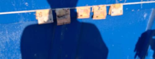 Bitonto, scuote la tovaglia dal balcone e con le briciole la spazzatrice della Sanb inghiottisce 250 euro