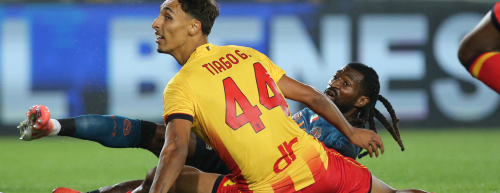 Lecce, parla il doppio ex Savino: &laquo;&Egrave; tempo di osare: a Napoli con coraggio&raquo;