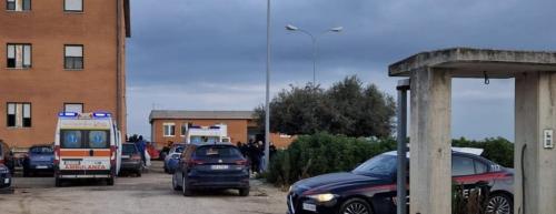 Lite tra migranti nel ghetto di San Severo: giovane del Gambia ucciso a colpi di martello