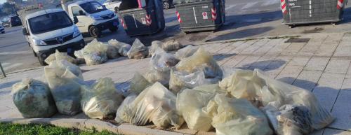 Bari Vecchia, sul Lungomare i rifiuti abbandonati dai &laquo;furbetti&raquo; dell'indifferenziata: multati 8 ristoratori