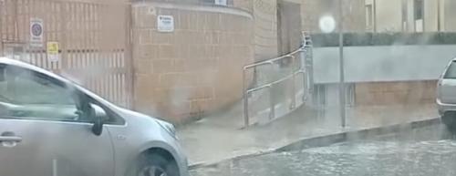 Ritorna la pioggia in Puglia: ad Altamura arriva la grandine VIDEO
