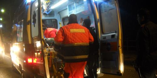 Manduria, si sente male mentre gioca a calcetto: 66enne salvato dai compagni e dal 118