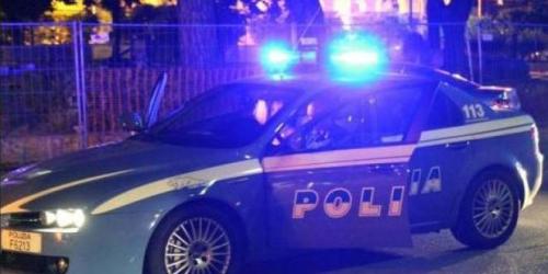 Taranto, scoppia la rissa al porto: 31enne picchia un uomo davanti agli agenti, arrestato