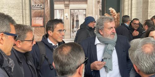 Ex Ilva, parla Emiliano: &laquo;Il management di Acciaierie Italia &egrave; inadatto&raquo;