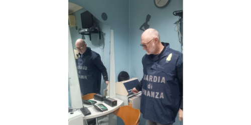Fabbro e parrucchiere completamente abusivi nella Bat: sequestrate attrezzature e locali