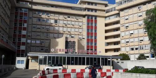 Copertino, picchiato in strada con un bastione: un 43enne in fin di vita