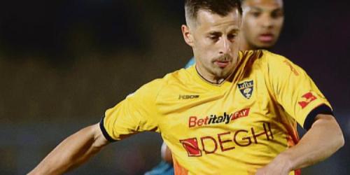 Lecce, grande cuore ma solo un punto: un pari che tiene in vita la speranza