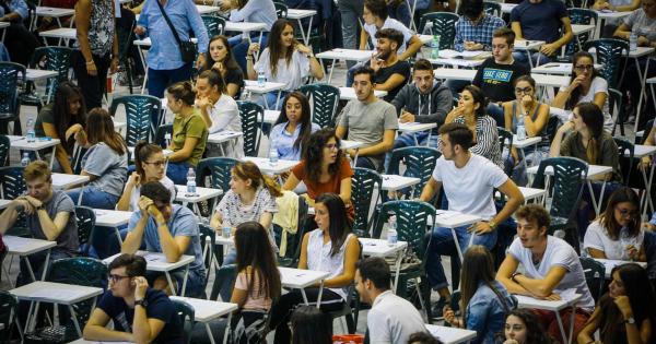 Test Medicina 2018, i risultati a Bari E su 2737 c'è chi ...