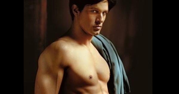 Gabriel Garko Girera A Brindisi Scene Del Suo Nuovo Film La Gazzetta Del Mezzogiorno