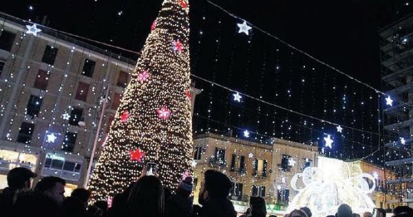 Lecce Natale In Quarantena Salta Il Presepe In Piazza Duomo La Gazzetta Del Mezzogiorno