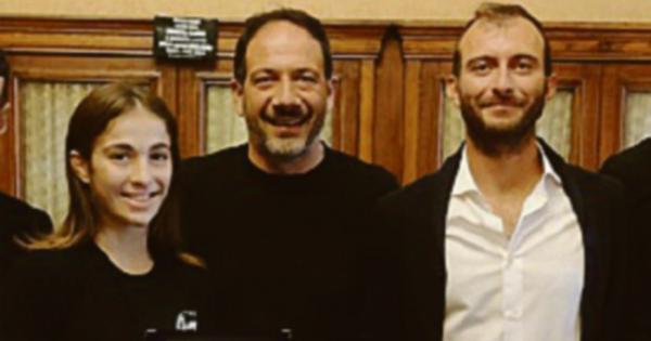 O município de Bari premia dois jovens atletas: Mascoli e Chiacovelli