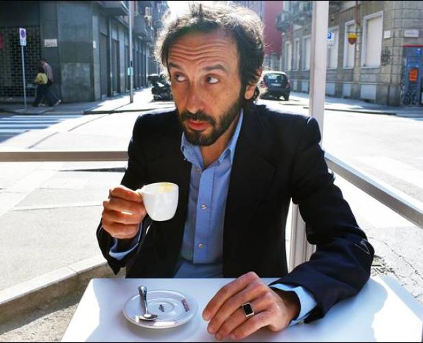 Mao apre il tour dei Delta V per il nuovo album «In fatti ostili» Mao apre il tour dei Delta V per il nuovo album «In fatti ostili»