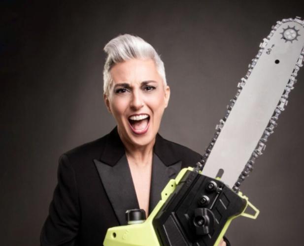 Cathy La Torre arriva al Petruzzelli con &laquo;Tutte le volte che le donne&raquo;