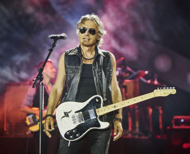 &laquo;La notte di Certe Notti&raquo;: il PalaFlorio di Bari si prepara al grande ritorno di Ligabue