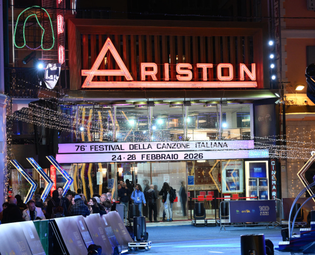 Sanremo 2026, siamo entrati all'Ariston per le prove generali: ecco cosa abbiamo visto