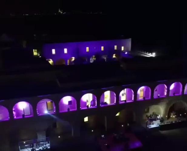 Trani si illumina con l’ultima sera della «Notte delle Lanterne»