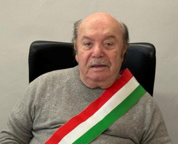 A Canosa di Puglia si lavora per riaprire il cinema e intitolarlo a Lino Banfi