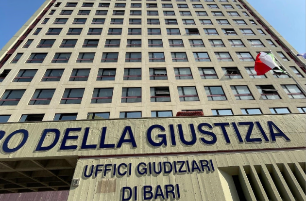 &laquo;Truffa di famiglia ai fondi Covid&raquo;, chiesto processo per padre, madre, figlia e fidanzato