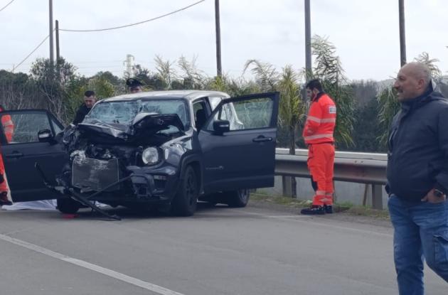 Incidente mortale sulla Casarano-Taurisano: 41enne di Aradeo muore in un violento tamponamento Incidente mortale sulla Casarano-Taurisano: 41enne di Aradeo muore in un violento tamponamento