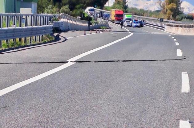 Frana in Molise, adesso l’autotrasporto teme il baratro: «Serve subito un Commissario» Frana in Molise, adesso l’autotrasporto teme il baratro: «Serve subito un Commissario»