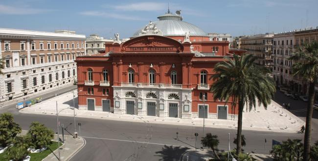 Bari, marted&igrave; al Petruzzelli &laquo;Un sopravvissuto di Varsavia&raquo;, il capolavoro di Sch&ouml;nberg sulla shoah