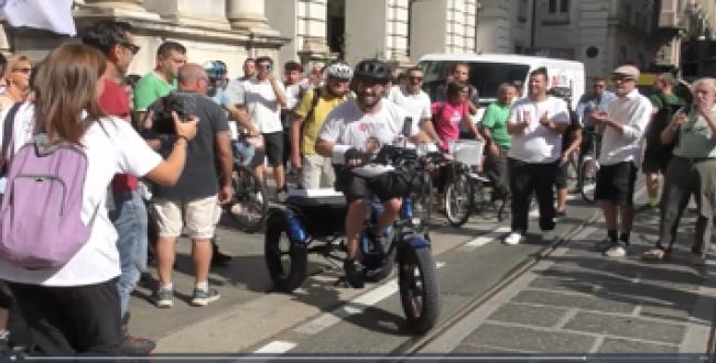 "Oltre i limiti", il viaggio di Angelo Catanzaro parte da Torino