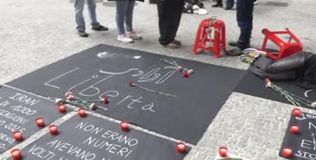 Iran, presidio a Milano contro la pena di morte: "Vicini ai prigionieri in sciopero della fame"