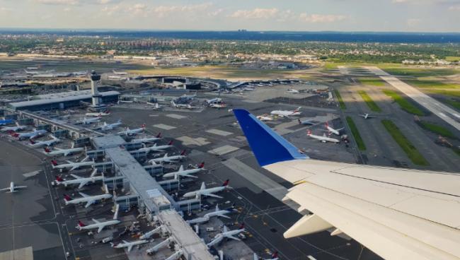 Usa, guasto informatico Federal Aviation Administration: tutti gli aerei a terra