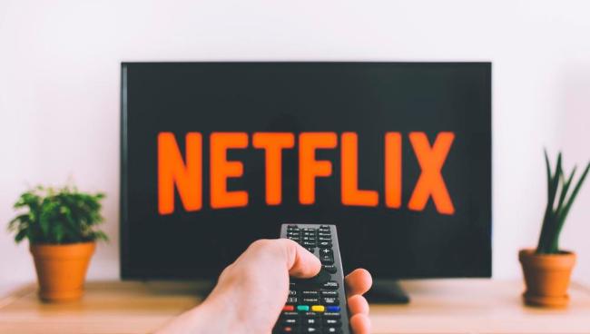 Netflix, il tribunale boccia gli aumenti: rimborsi fino a 500 euro per gli abbonati