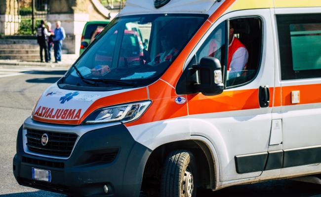 Tragedia in mare a Gallipoli, ragazzo di 20 anni muore in localit&agrave; Baia Verde